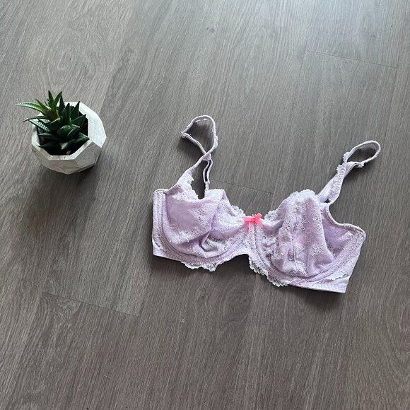 Victoria's Secret Lilac "Dream Angels" Unlined Bra - Picture 1 of 11